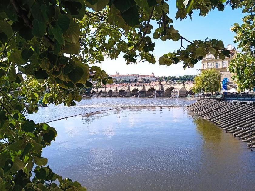 Cozy Studio In The Heart Of Old Prague Near The Charles Bridge ภายนอก รูปภาพ