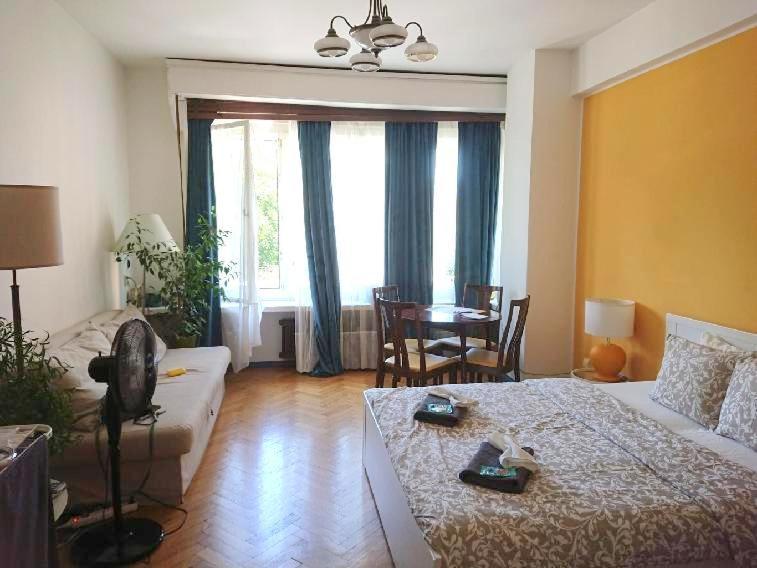 Cozy Studio In The Heart Of Old Prague Near The Charles Bridge ภายนอก รูปภาพ